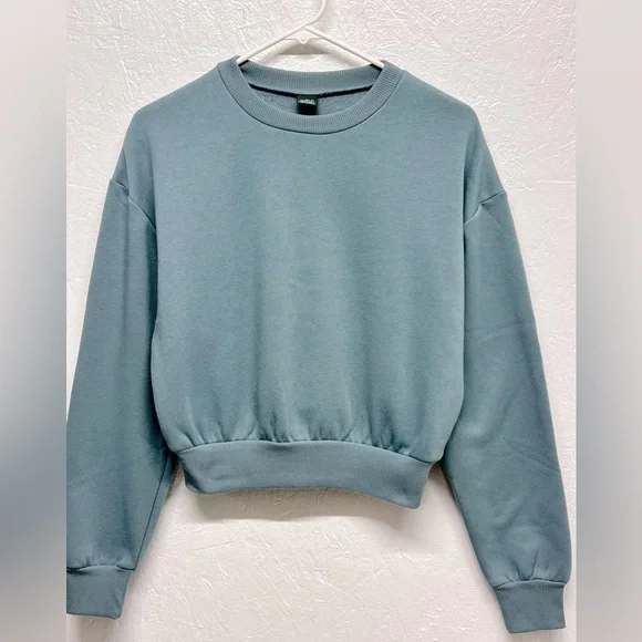 Wild fable women's long sleeve cropped sweatshirt - Picture 1 of 6